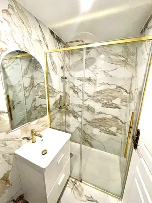 Salle de bains dans l'établissement Suite Adèle Passy