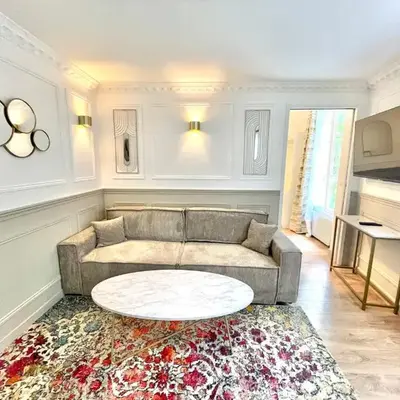 Suite Adèle Passy