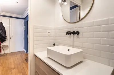 Salle de bains dans l'établissement Montmartre // Lovely flat for you !