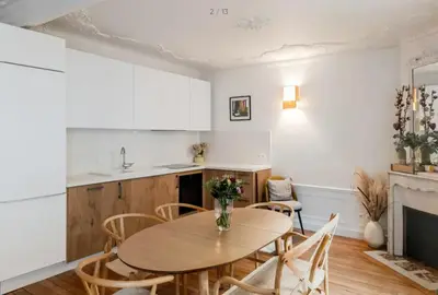 Cuisine ou kitchenette dans l'établissement Montmartre // Lovely flat for you !