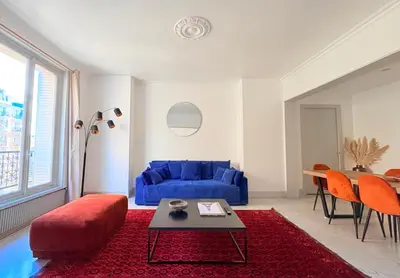 Coin salon dans l'établissement GUSTAVE - Charming Eiffel Tower Appartement -