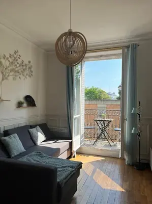 Balcon ou terrasse dans l'établissement Beautiful apartment with balcony