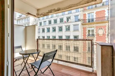Plan de l'établissement Appartement Quartier Arc de Triomphe Free Netflix