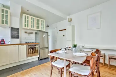 Plan de l'établissement Appartement Quartier Pigalle Free Netflix