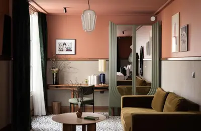 Coin salon dans l'établissement 1.75 Paris La Trêve
