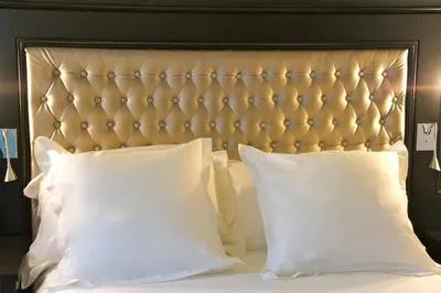 Un ou plusieurs lits dans un hébergement de l'établissement Tonic Hotel Saint Germain des Prés