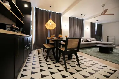 Un ou plusieurs lits dans un hébergement de l'établissement Appartement familiale sauna Paris 10 - 8P - FLAT-GUEST
