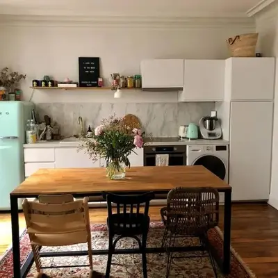 Appartement 75009 PARIS 50m2 métro poissonnière 3 pers & baby