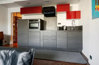 Cuisine ou kitchenette dans l'établissement Appartement Folie-Méricourt - Welkeys