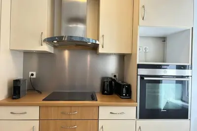 Cuisine ou kitchenette dans l'établissement Sublime flat - Heart of Paris - Le Marais