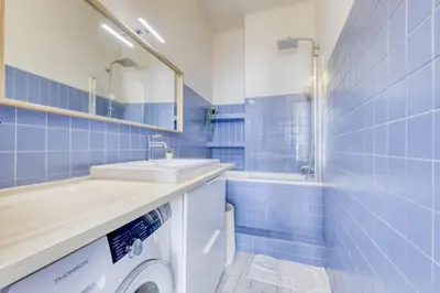 Salle de bains dans l'établissement Lovely & quiet 1 Bdr Flat at the Luxury 16th Paris