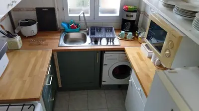 Cuisine ou kitchenette dans l'établissement Appartement lumineux à Arcueil-Cachan