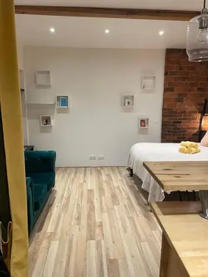 Un ou plusieurs lits dans un hébergement de l'établissement Superbe Studio Montmartre, rue des Abbesses