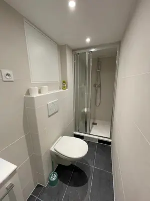 Salle de bains dans l'établissement Mathurin