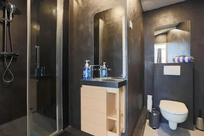 Salle de bains dans l'établissement Très beau T3 proche RER Port Royal 6 pers