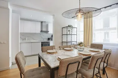 Cuisine ou kitchenette dans l'établissement Residense Montmartre by Studio prestige