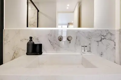 Salle de bains dans l'établissement Elegant apartment - 2BR 6P - Opéra