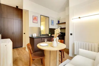 Cuisine ou kitchenette dans l'établissement Amazing apartment - 2P/1BR Université de Paris Tolbiac