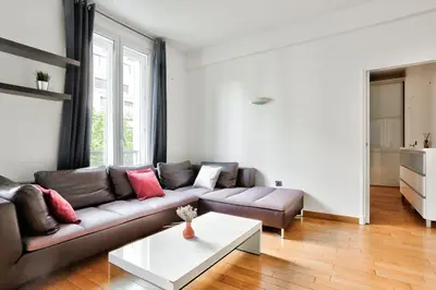 Plan de l'établissement Appartement Quartier Champs-Élysées 4 Free Netflix