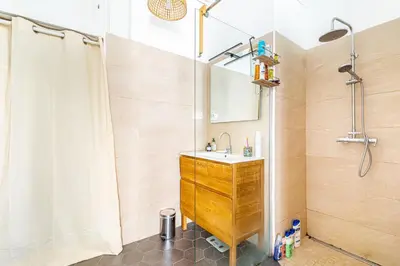 Plan de l'établissement GuestReady - Bel Appartement au 16ème arr.