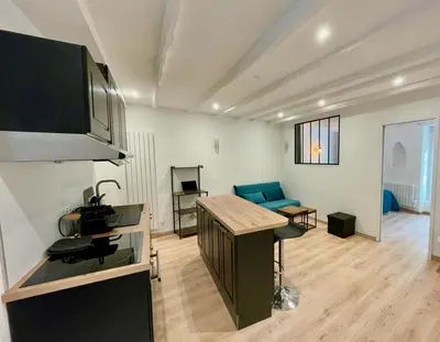 Cuisine ou kitchenette dans l'établissement Sydel2