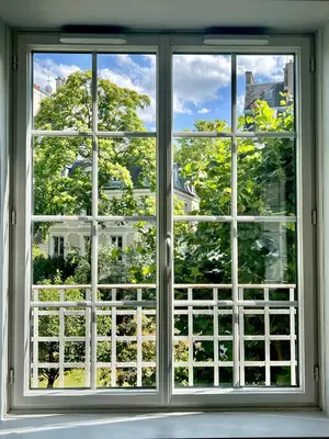 Jardin de l'établissement Spacious & modern flat close to Parc Monceau