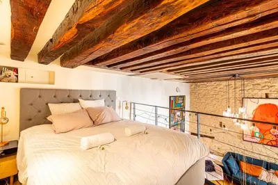 Un ou plusieurs lits dans un hébergement de l'établissement GuestReady - One glorious stay in Le Marais