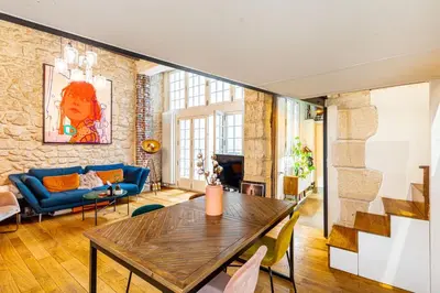 Coin salon dans l'établissement GuestReady - One glorious stay in Le Marais