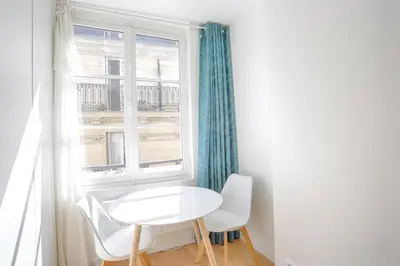 Plan de l'établissement Ciseaux 4F - Studio in Saint Germain des Prés