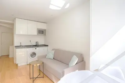 Cuisine ou kitchenette dans l'établissement Ciseaux 4F - Studio in Saint Germain des Prés