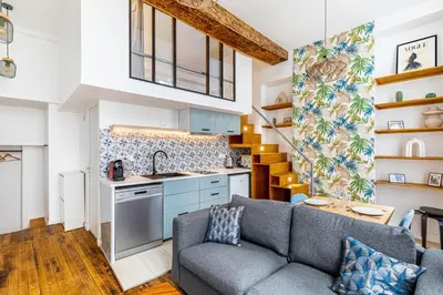 Cuisine ou kitchenette dans l'établissement GuestReady - Warm Getaway in Le Marais
