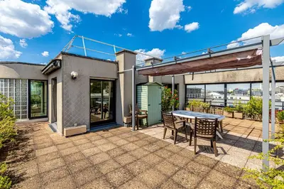 Balcon ou terrasse dans l'établissement GuestReady - Duplex avec terrasse privée
