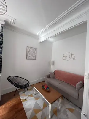 Coin salon dans l'établissement Logement Paris Centre - Amazing Flat Saint Martin