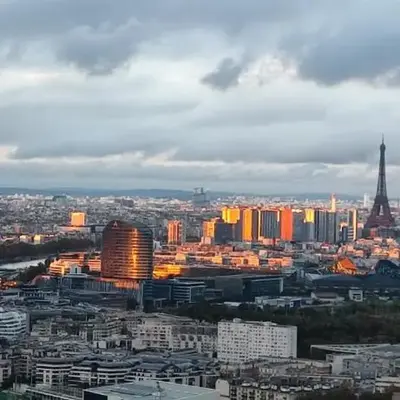 Full apt - Top floor - Eiffel Tower Panoramic View