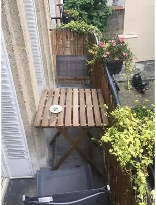Balcon ou terrasse dans l'établissement Charmant appartement à Montmartre
