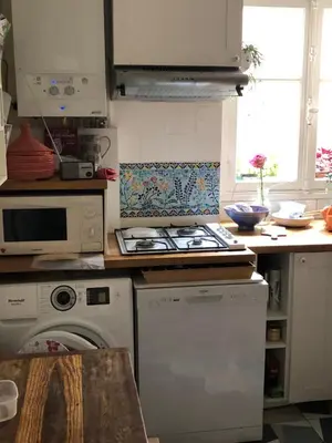 Cuisine ou kitchenette dans l'établissement Nice and practical apartment to enjoy Paris close to Montmartre