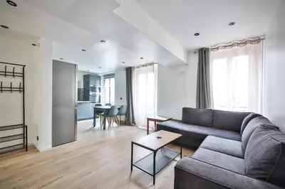 Coin salon dans l'établissement Lovely apartment for 6, Subway at 160m !