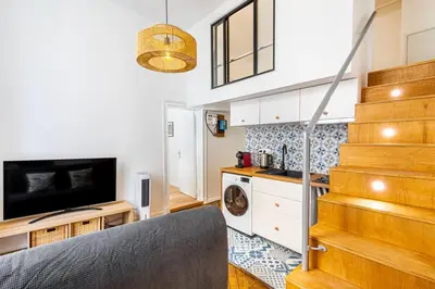 Cuisine ou kitchenette dans l'établissement GuestReady - Bel Appartement Le Marais