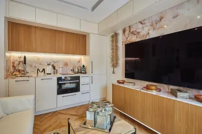 Plan de l'établissement SaintGermainByCecile - Luxueux 2 pièces AC Bianca