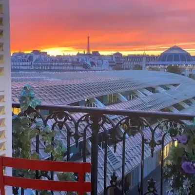 Studio « lescostreet » Les Halles : vue Tour Eiffel