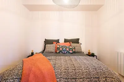 Un ou plusieurs lits dans un hébergement de l'établissement Luxuous loft in the jourdains'village-Imhost