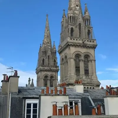 studio in center of Paris