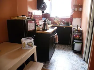 Cuisine ou kitchenette dans l'établissement Cocon cosy & calme / Montmartre