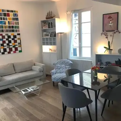 Superbe maison individuelle dans Paris