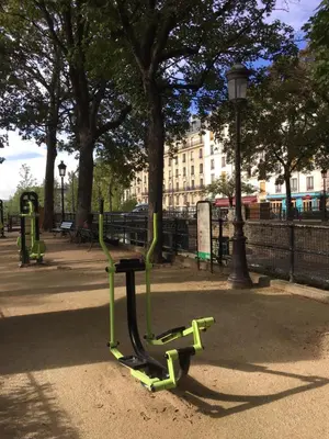 Plan de l'établissement Paris, au bord du Canal Saint Martin