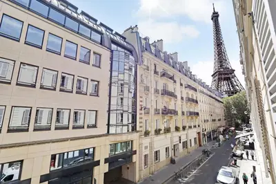 Plan de l'établissement Séjour au pied de la tour Eiffel