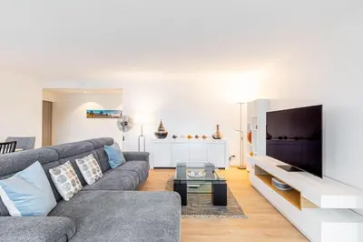 Télévision ou salle de divertissement dans l'établissement GuestReady - Apt avec Balcon à la Place d'Italie