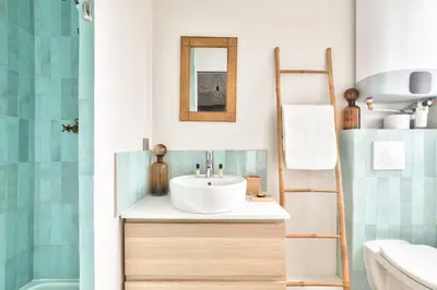 Salle de bains dans l'établissement Cozy and practical apt in Paris Center