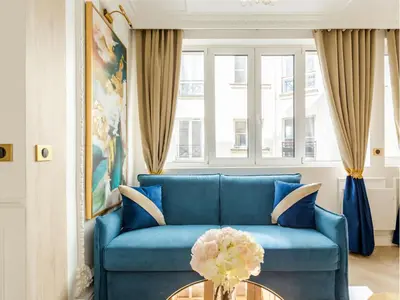 Coin salon dans l'établissement Merveil - Luxury Suite - Marais - Poissonniere