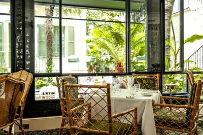 Jardin de l'établissement Hôtel Eldorado Paris